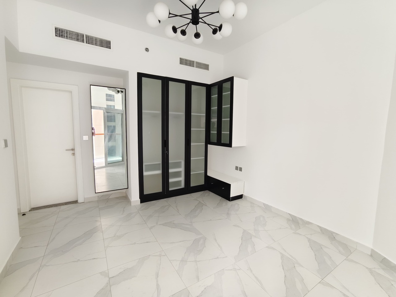 Millennium Binghatti Residence